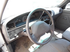 1992 TOYOTA TRUCK DLX XTRA CAB WHITE 2.4L AT 2WD Z17714